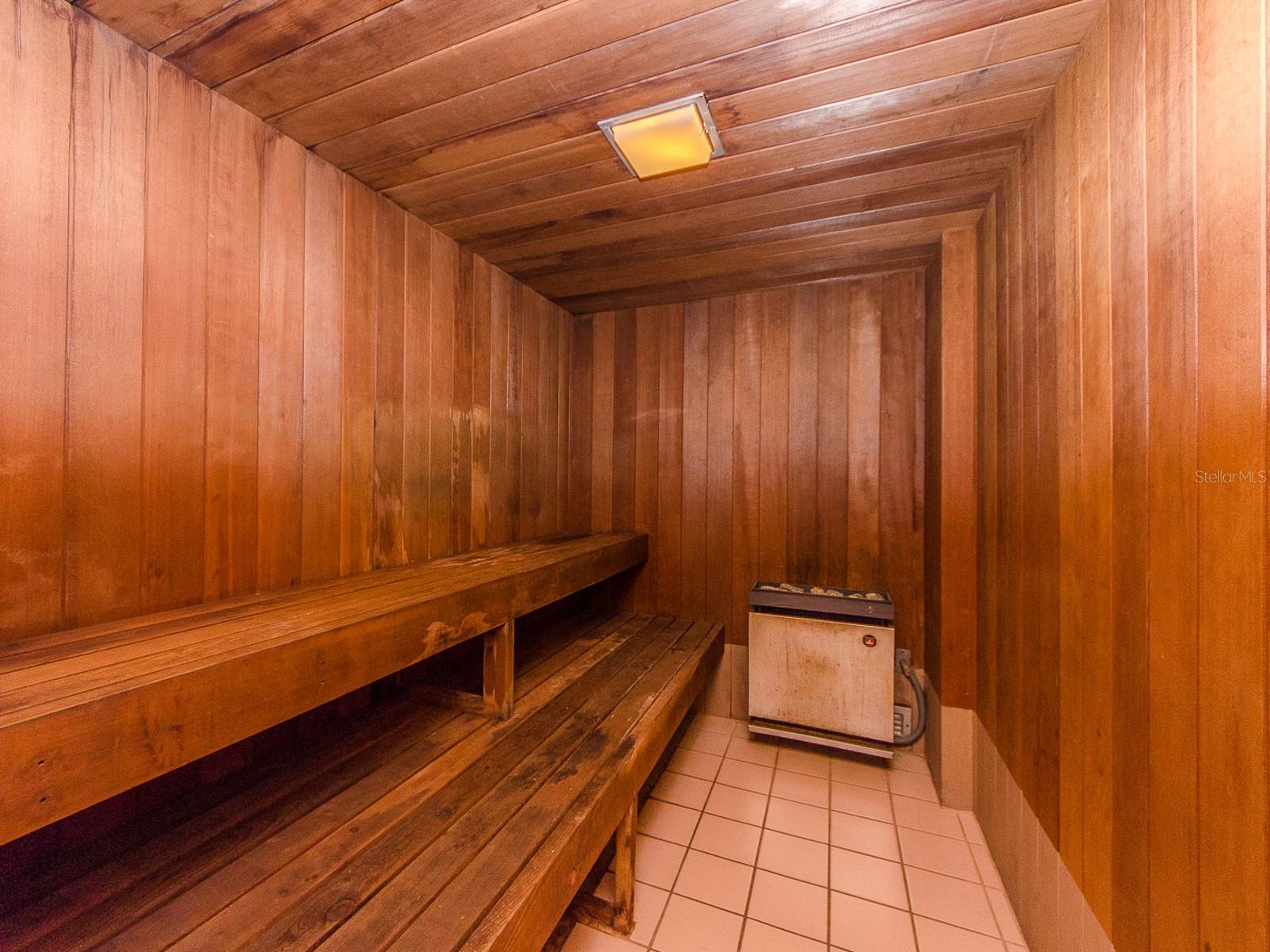 675 S GULFVIEW BLVD #808, CLEARWATER BEACH, FL, 33767