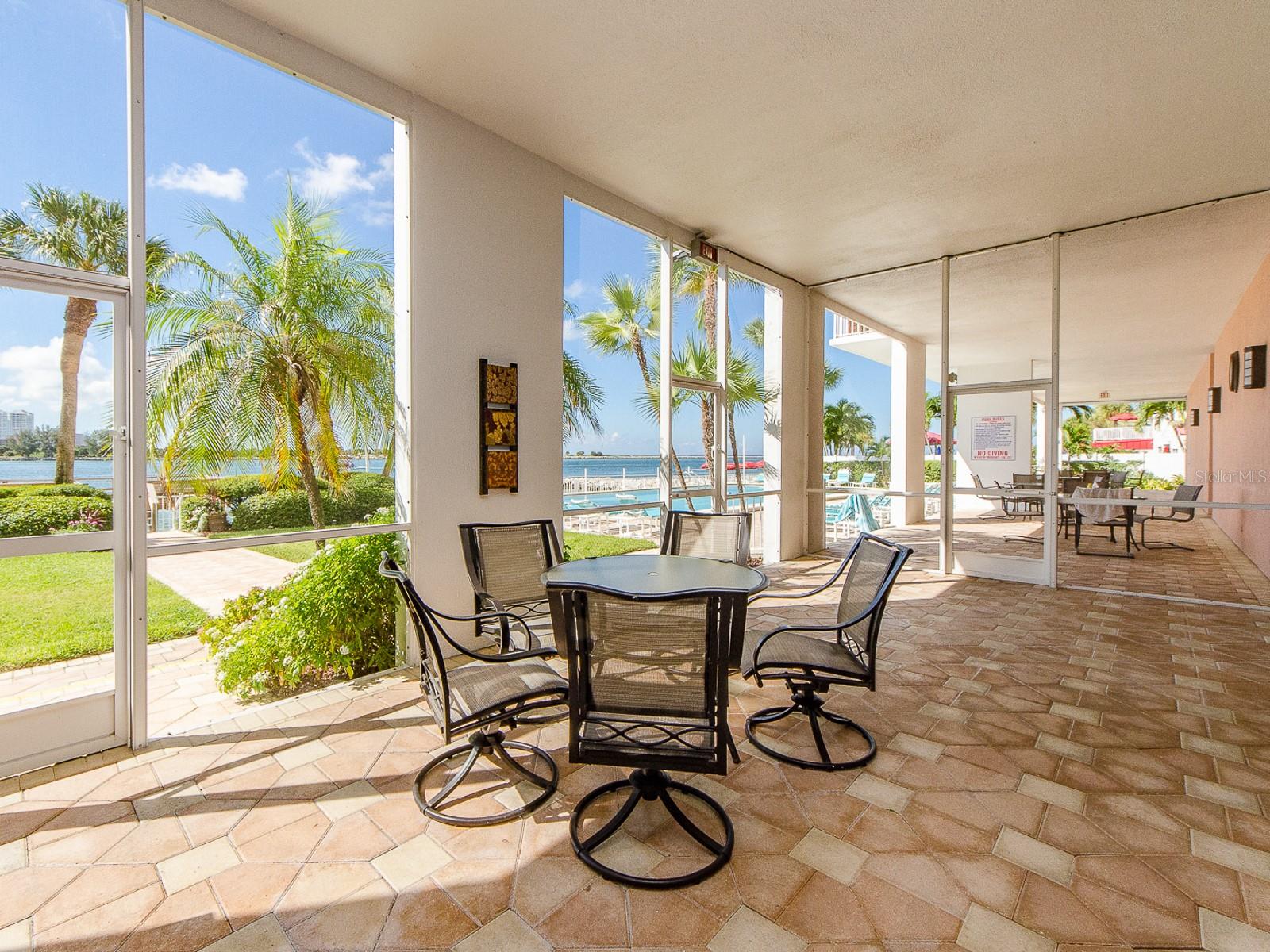 675 S GULFVIEW BLVD #808, CLEARWATER BEACH, FL, 33767