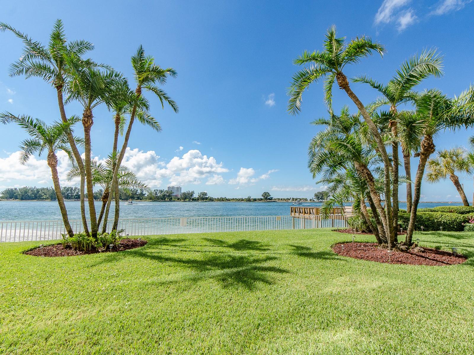 675 S GULFVIEW BLVD #808, CLEARWATER BEACH, FL, 33767