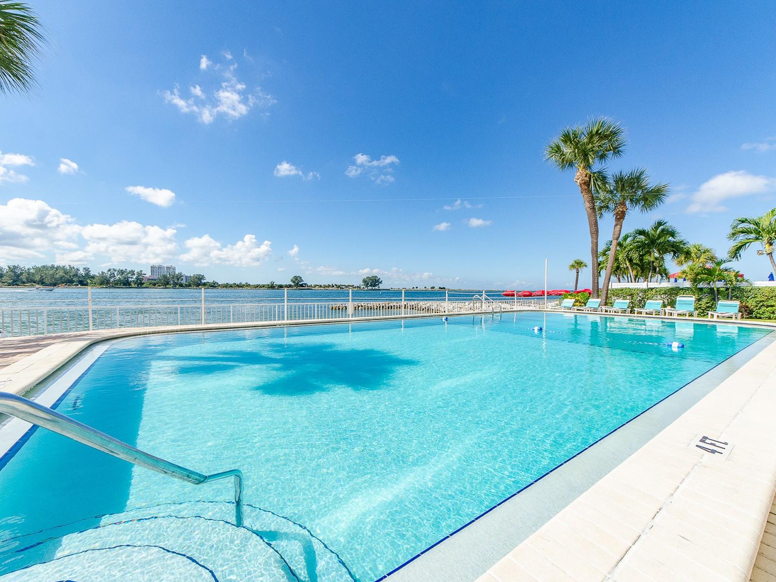 675 S GULFVIEW BLVD #808, CLEARWATER BEACH, FL, 33767