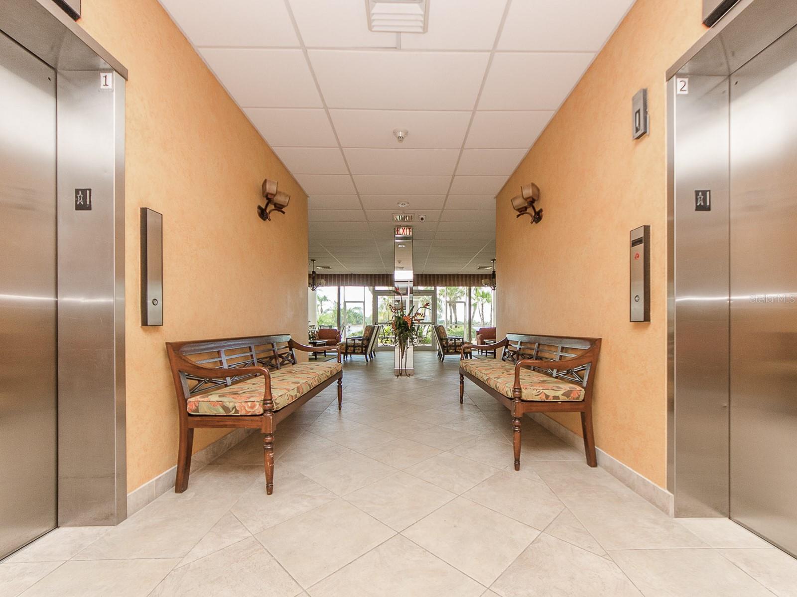 675 S GULFVIEW BLVD #808, CLEARWATER BEACH, FL, 33767