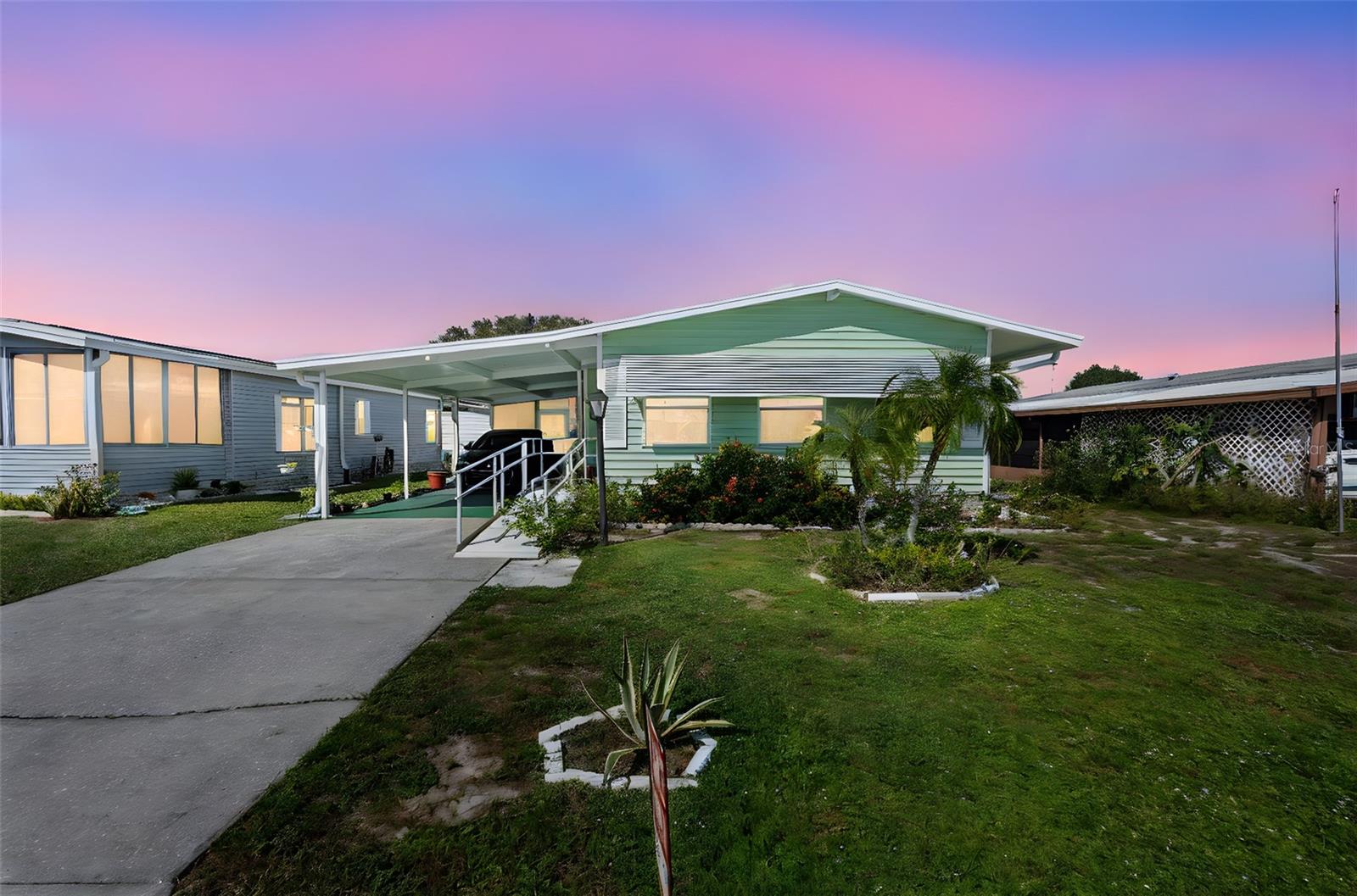 6015 GRAND OAKS DR SE, WINTER HAVEN, FL, 33884