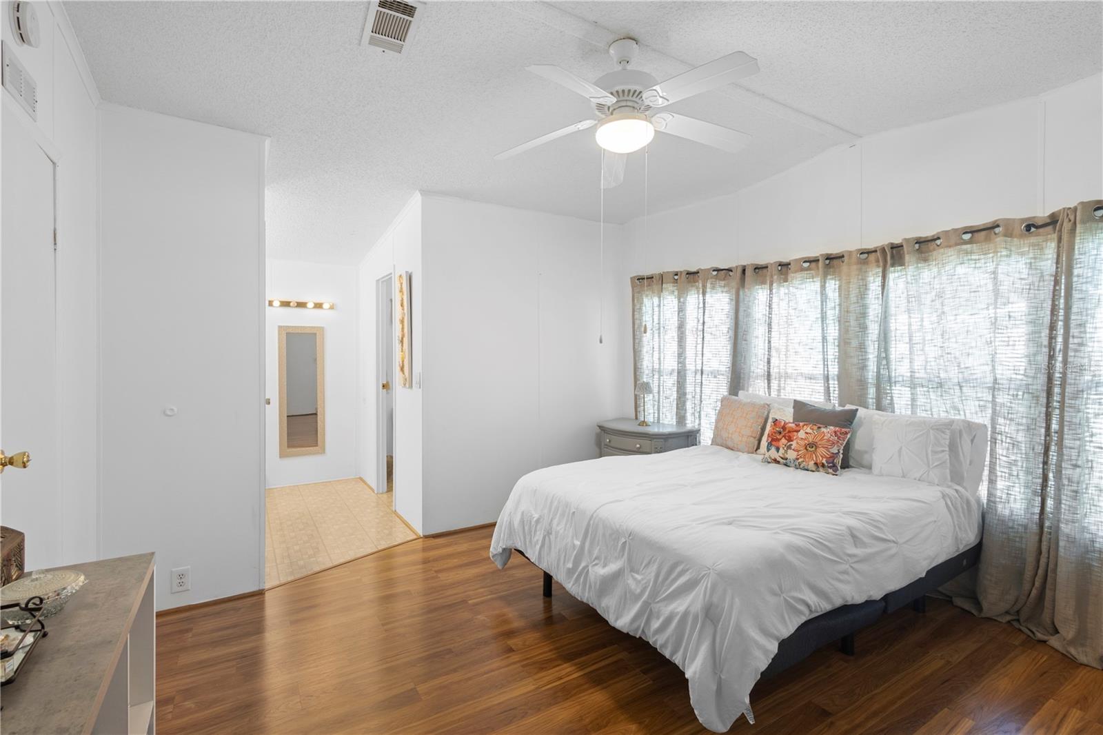 6015 GRAND OAKS DR SE, WINTER HAVEN, FL, 33884