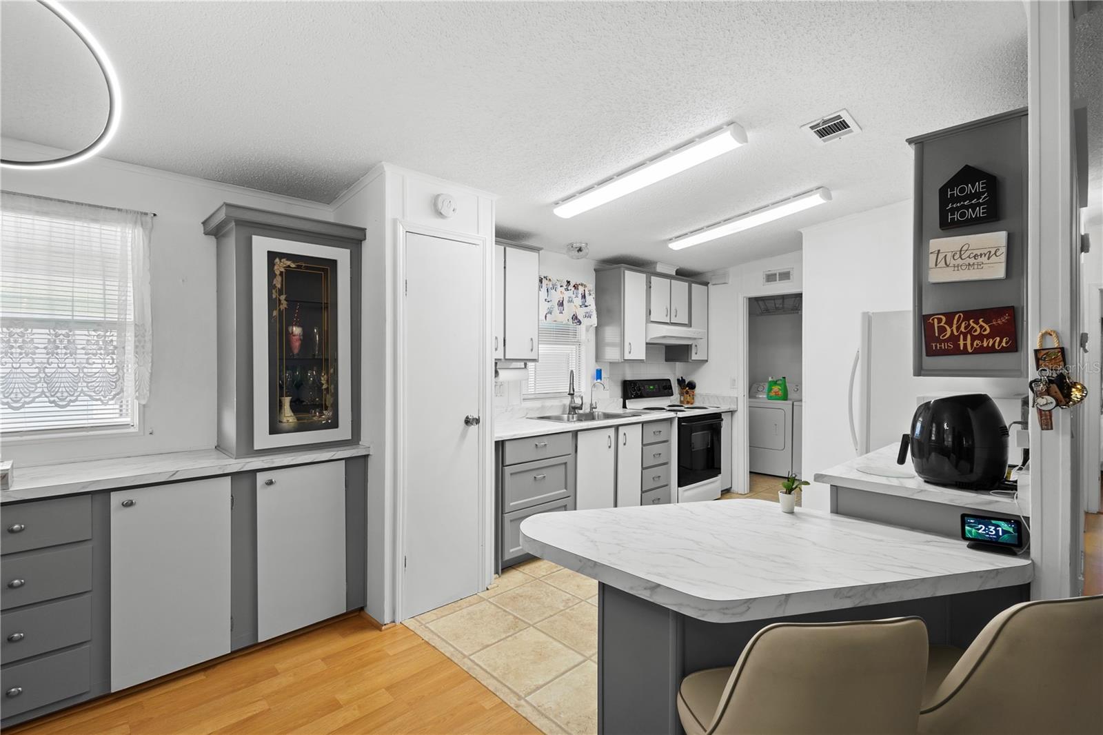 6015 GRAND OAKS DR SE, WINTER HAVEN, FL, 33884