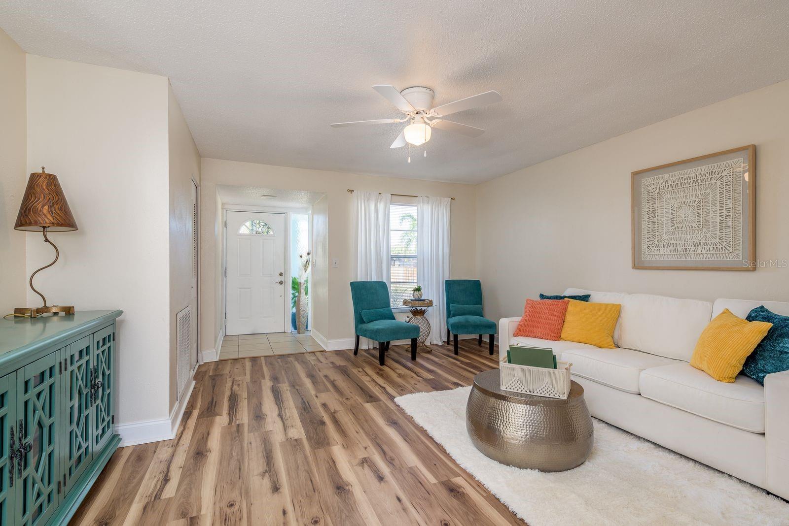 2540 SOUTHPOINTE DR, DUNEDIN, FL, 34698