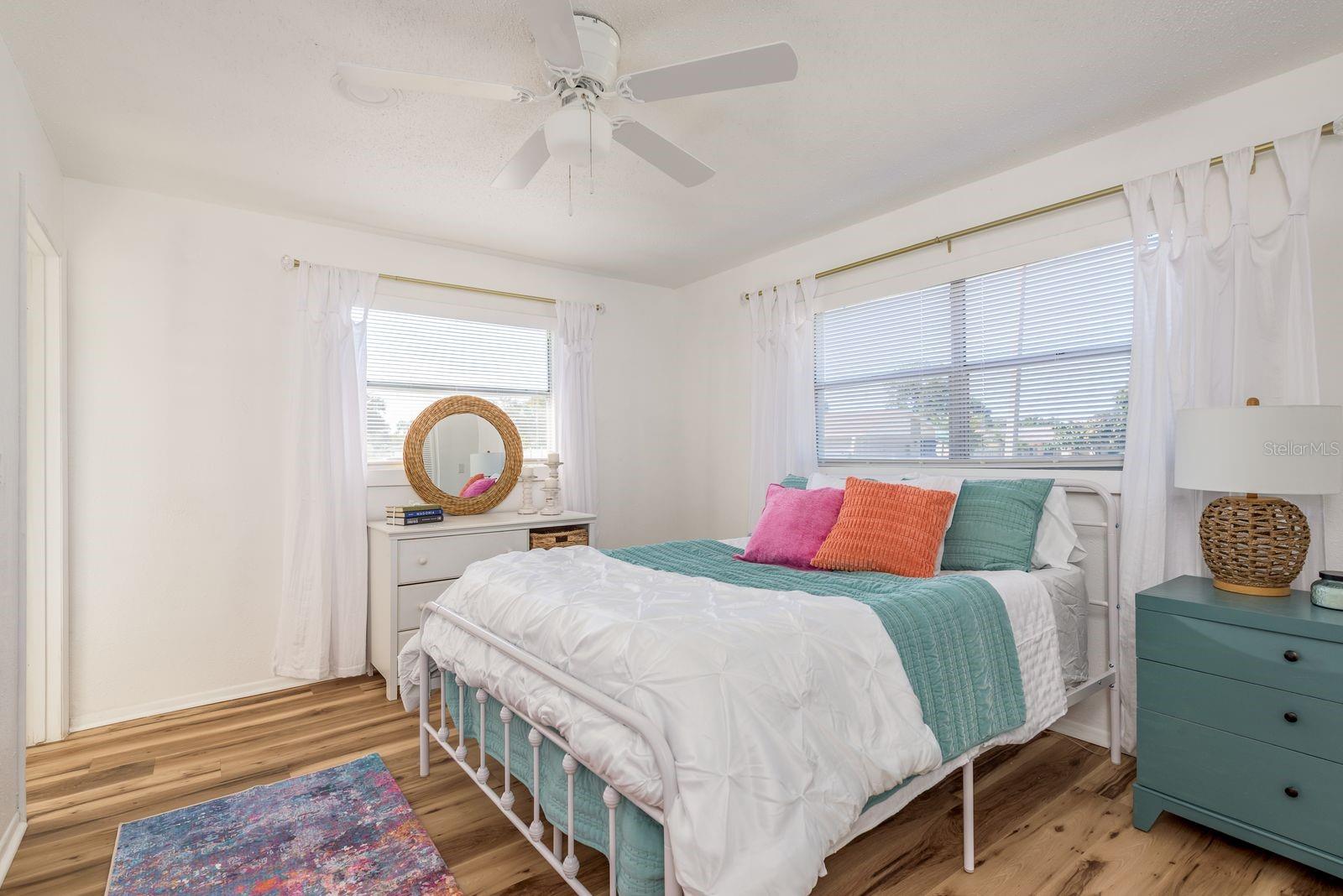 2540 SOUTHPOINTE DR, DUNEDIN, FL, 34698