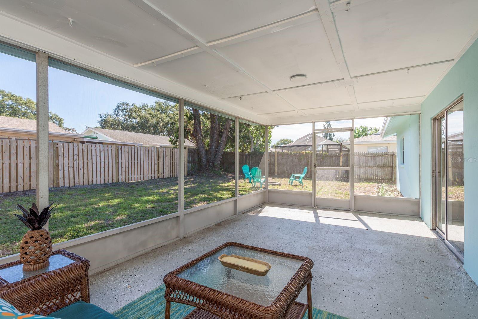 2540 SOUTHPOINTE DR, DUNEDIN, FL, 34698