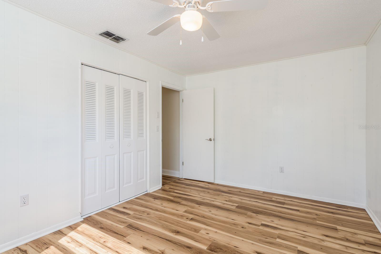 2540 SOUTHPOINTE DR, DUNEDIN, FL, 34698