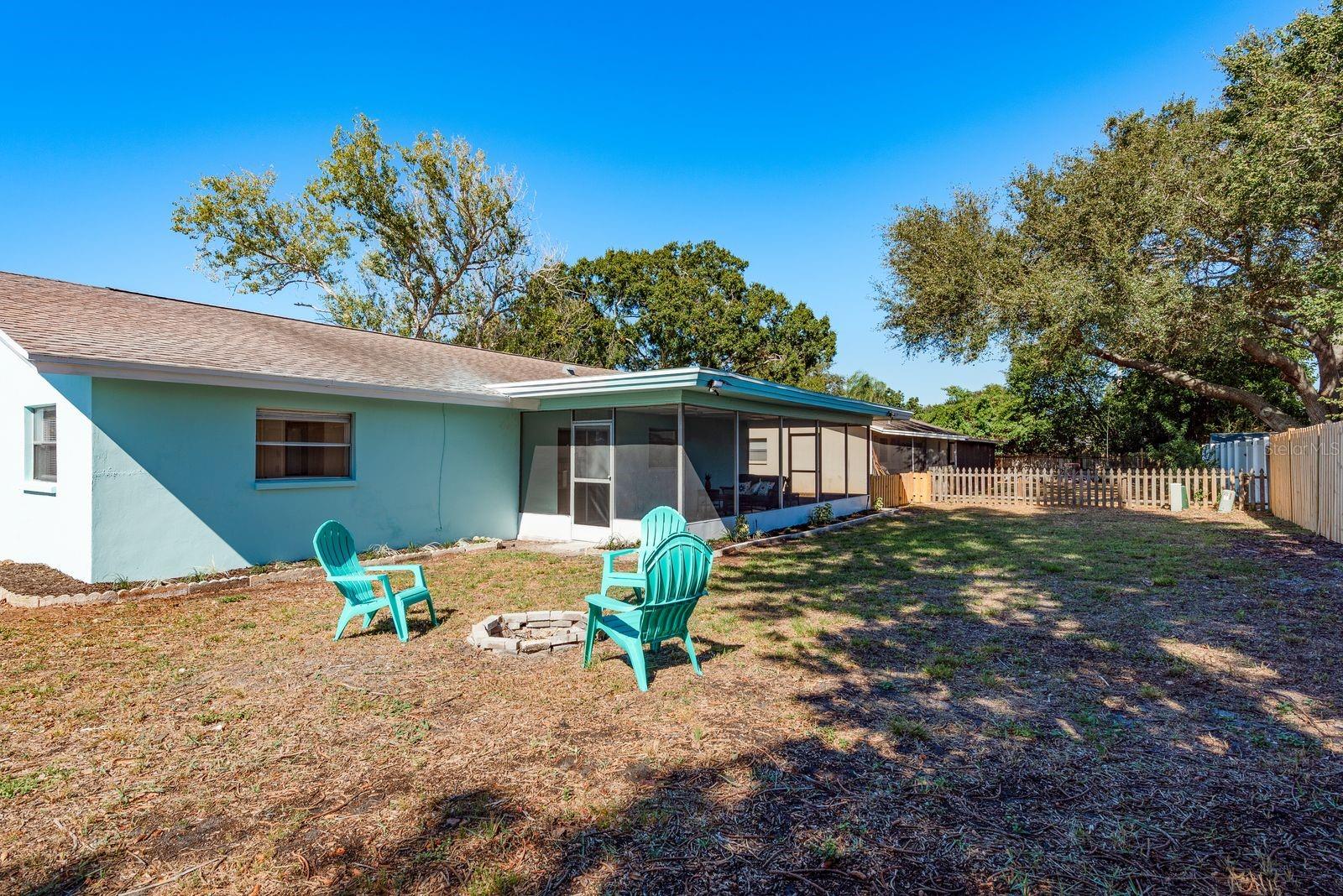 2540 SOUTHPOINTE DR, DUNEDIN, FL, 34698