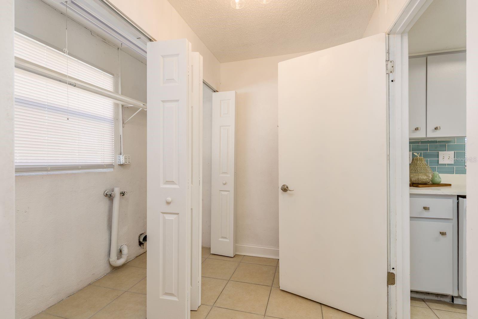 2540 SOUTHPOINTE DR, DUNEDIN, FL, 34698