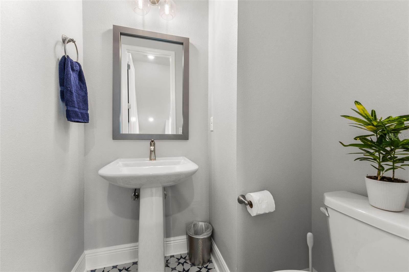 2467 MANGUM CT, SARASOTA, FL, 34237