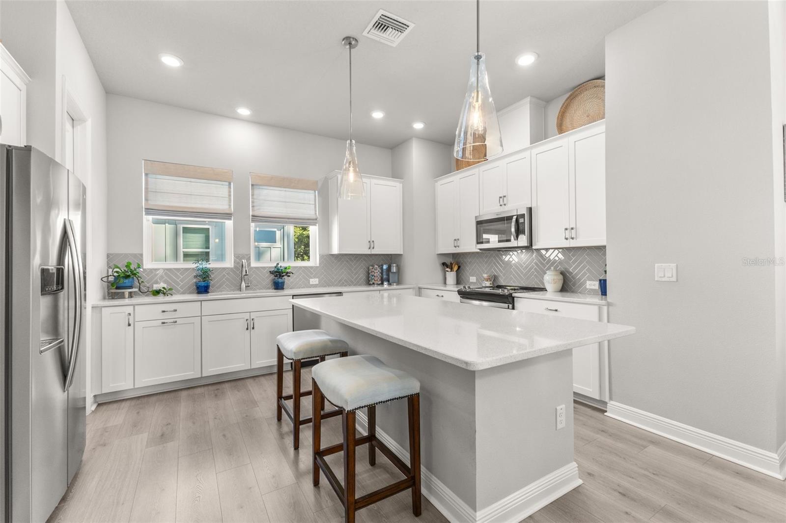 2467 MANGUM CT, SARASOTA, FL, 34237