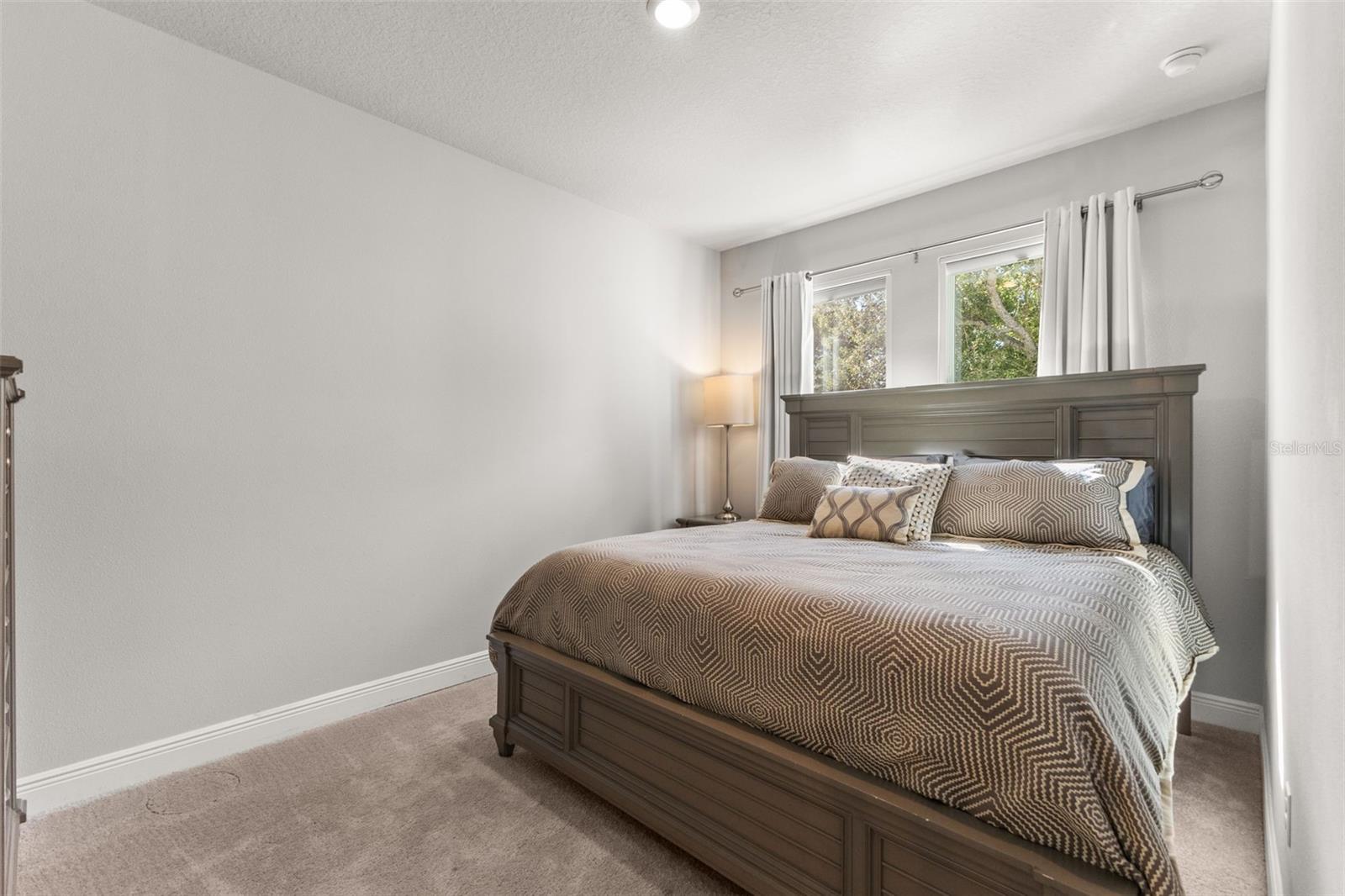 2467 MANGUM CT, SARASOTA, FL, 34237