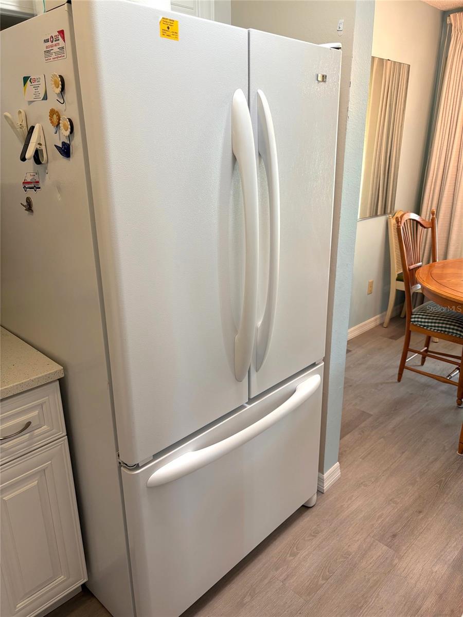 TB8439966 Property Photo