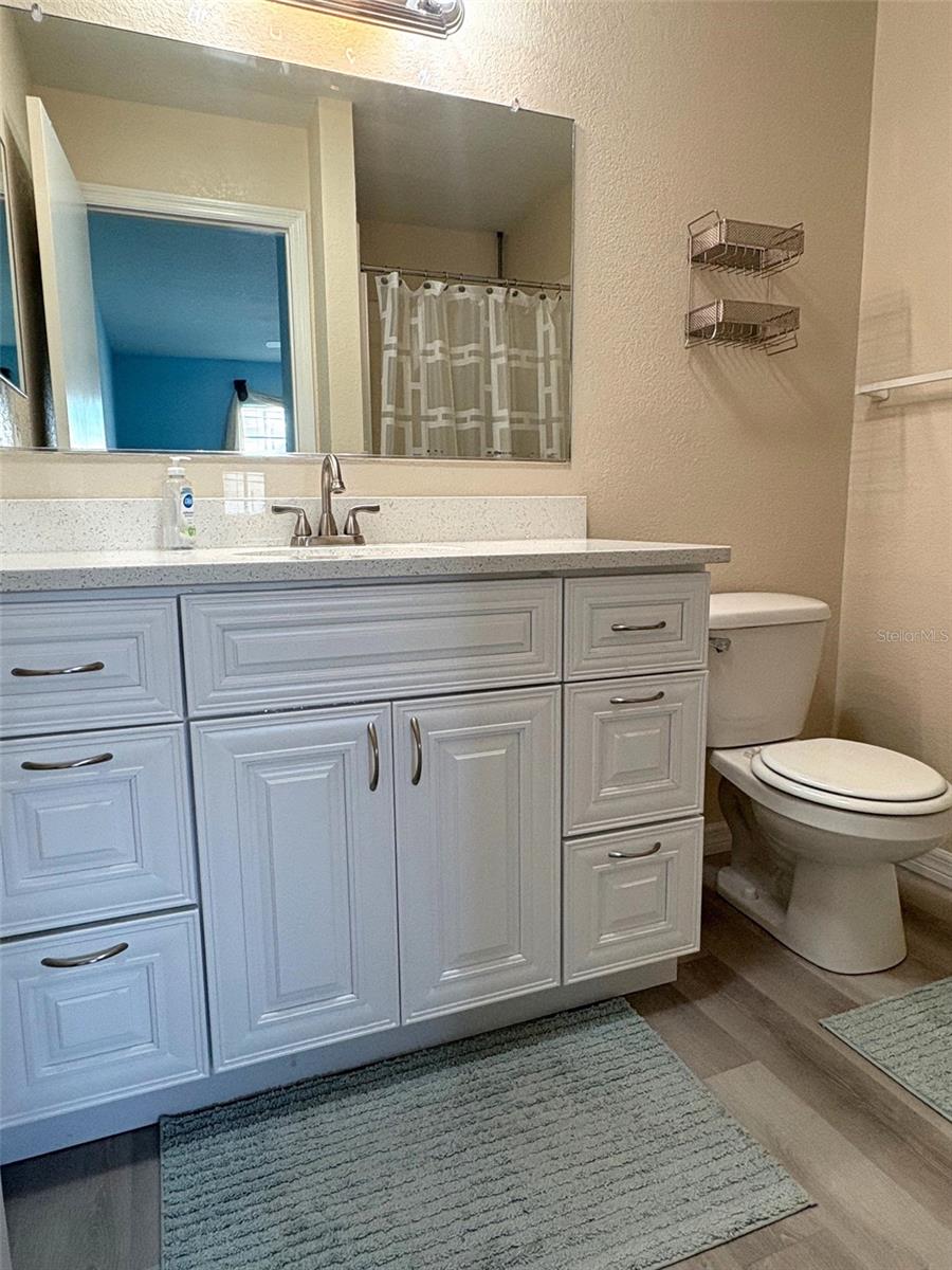 TB8439966 Property Photo