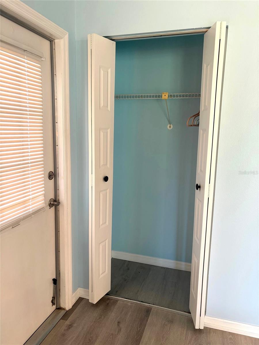 TB8439966 Property Photo