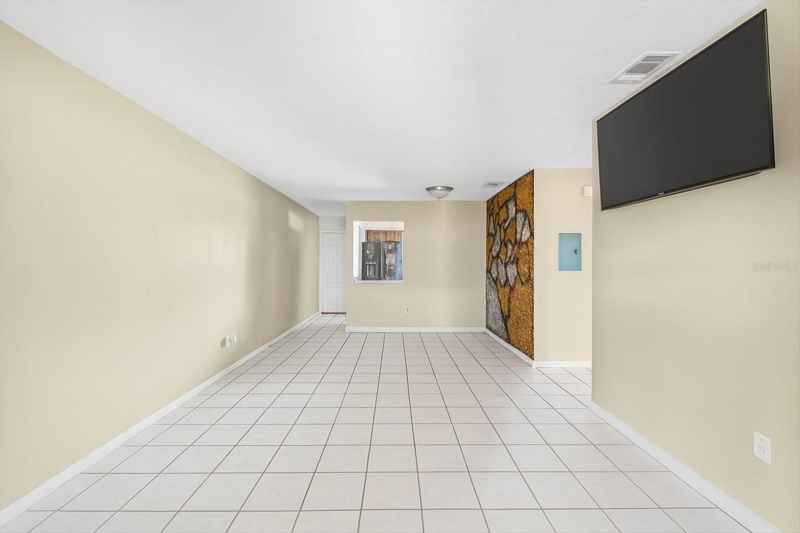 EASTFIELD SLOPES A CONDO, THONOTOSASSA, FL, 33592