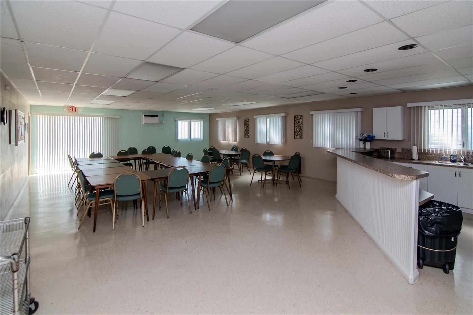 875 SKY LOCH DR S, DUNEDIN, FL, 34698