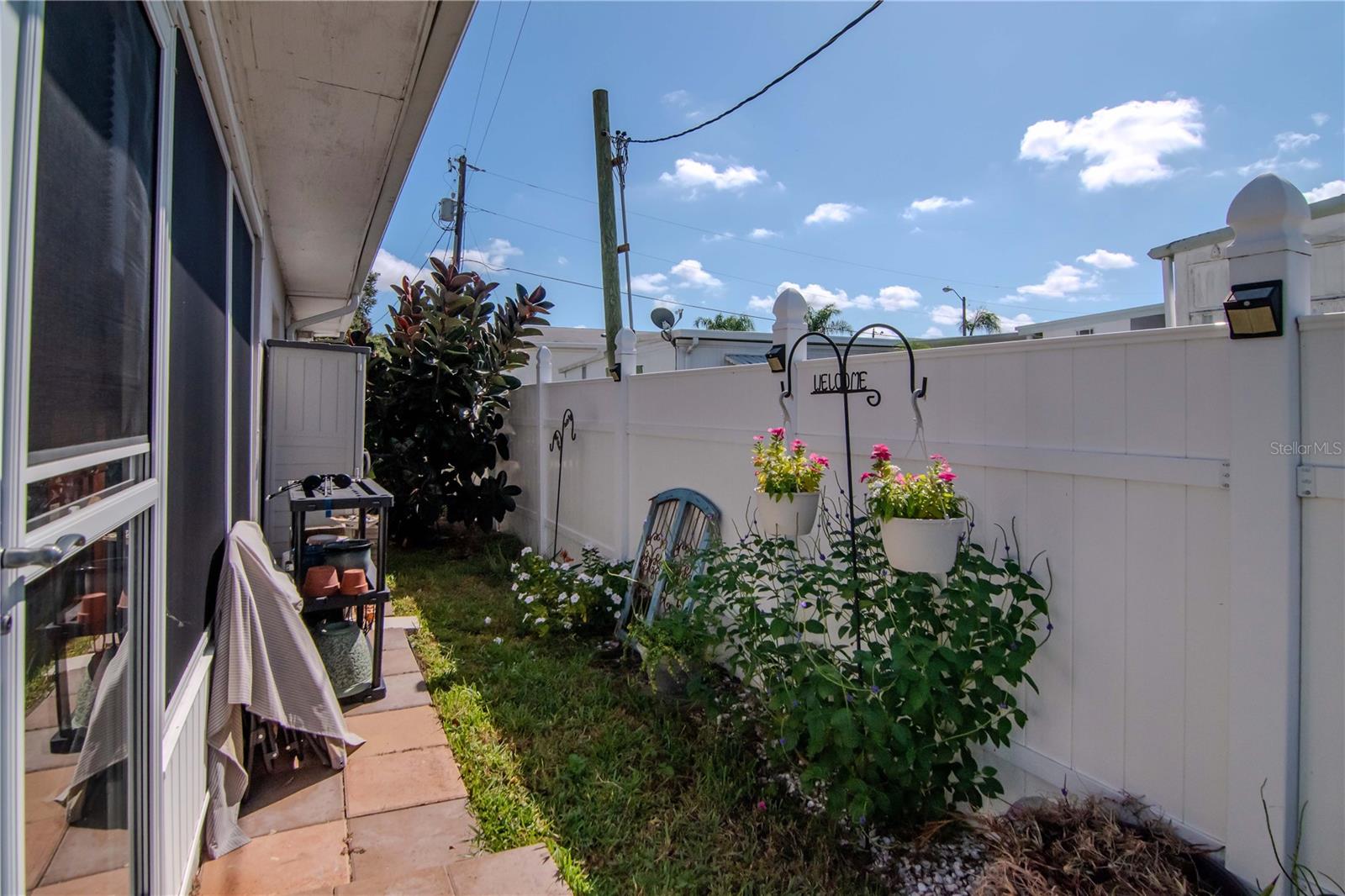 875 SKY LOCH DR S, DUNEDIN, FL, 34698