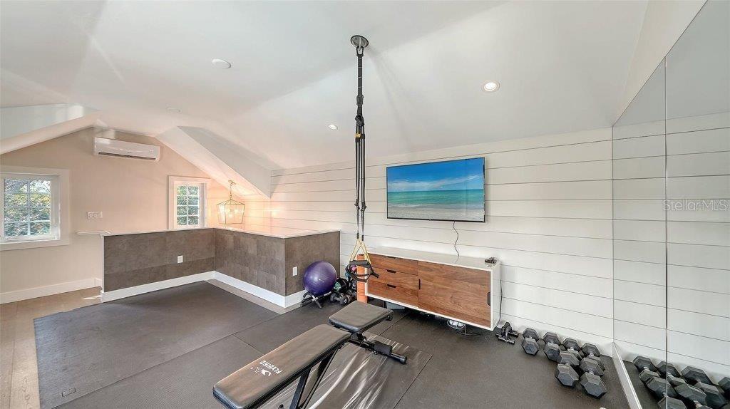 A4669184 Property Photo