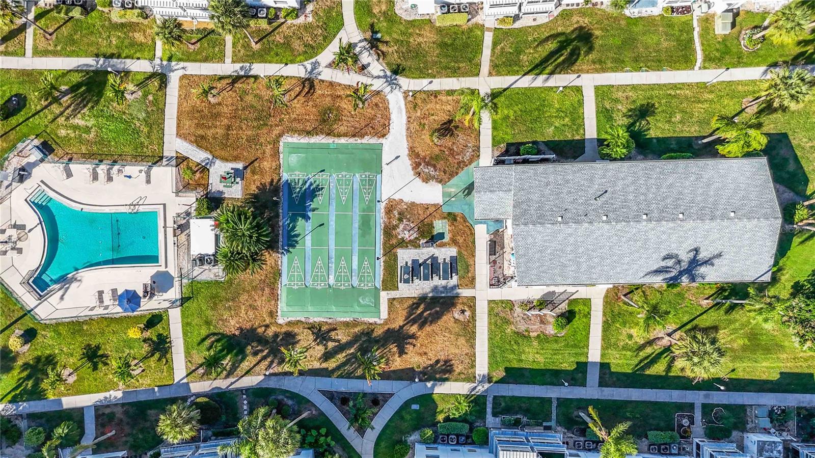 2044 CANAL DR #M37, BRADENTON, FL, 34207