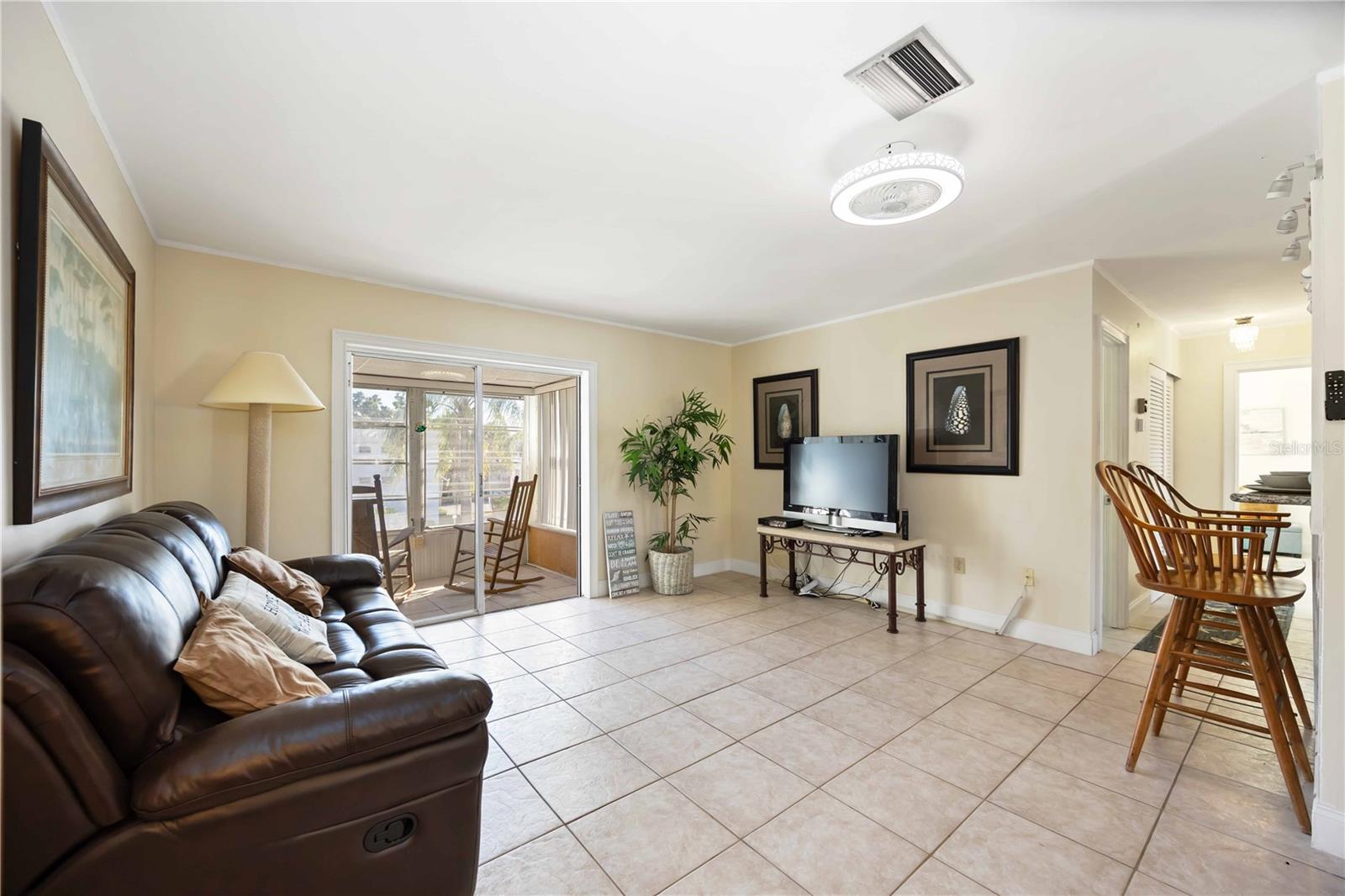 2044 CANAL DR #M37, BRADENTON, FL, 34207