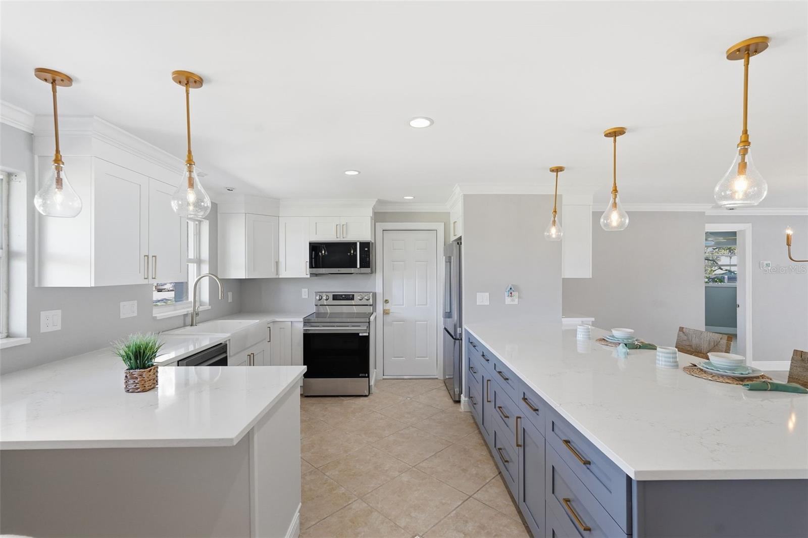 101 MICHIGAN BLVD, DUNEDIN, FL, 34698