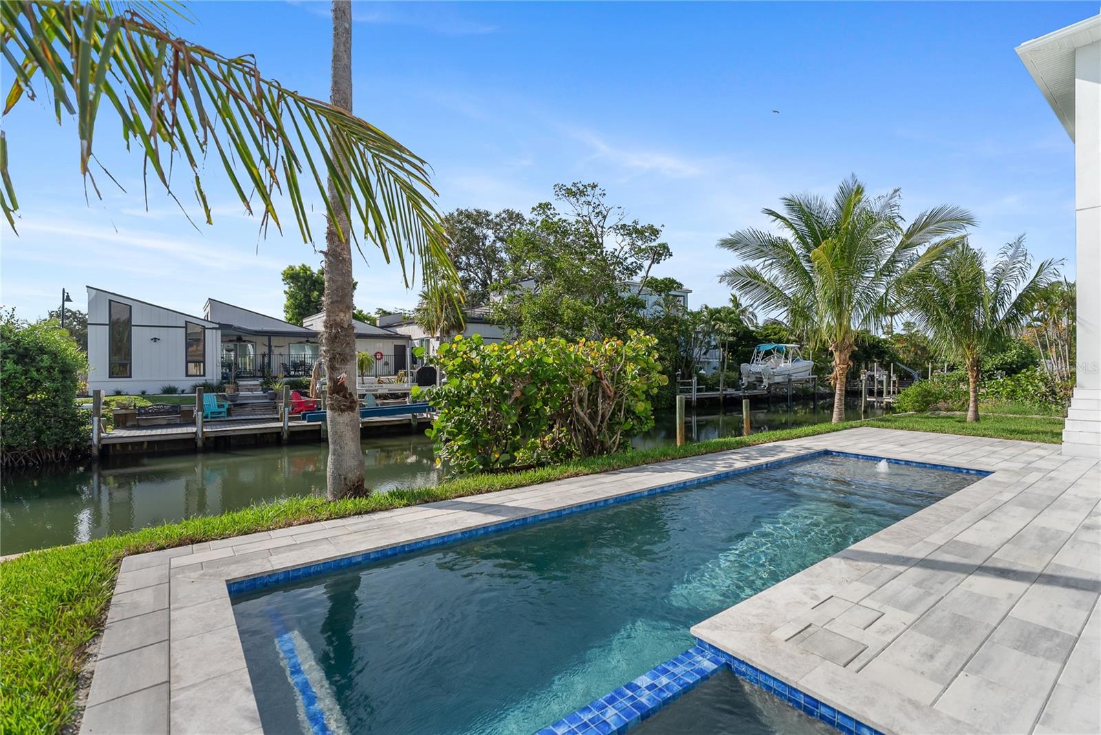 A4669195 Property Photo