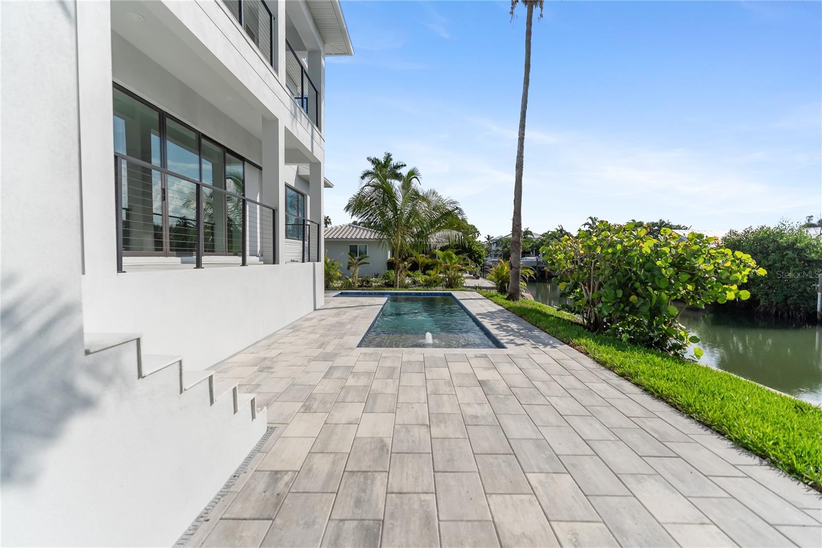 A4669195 Property Photo