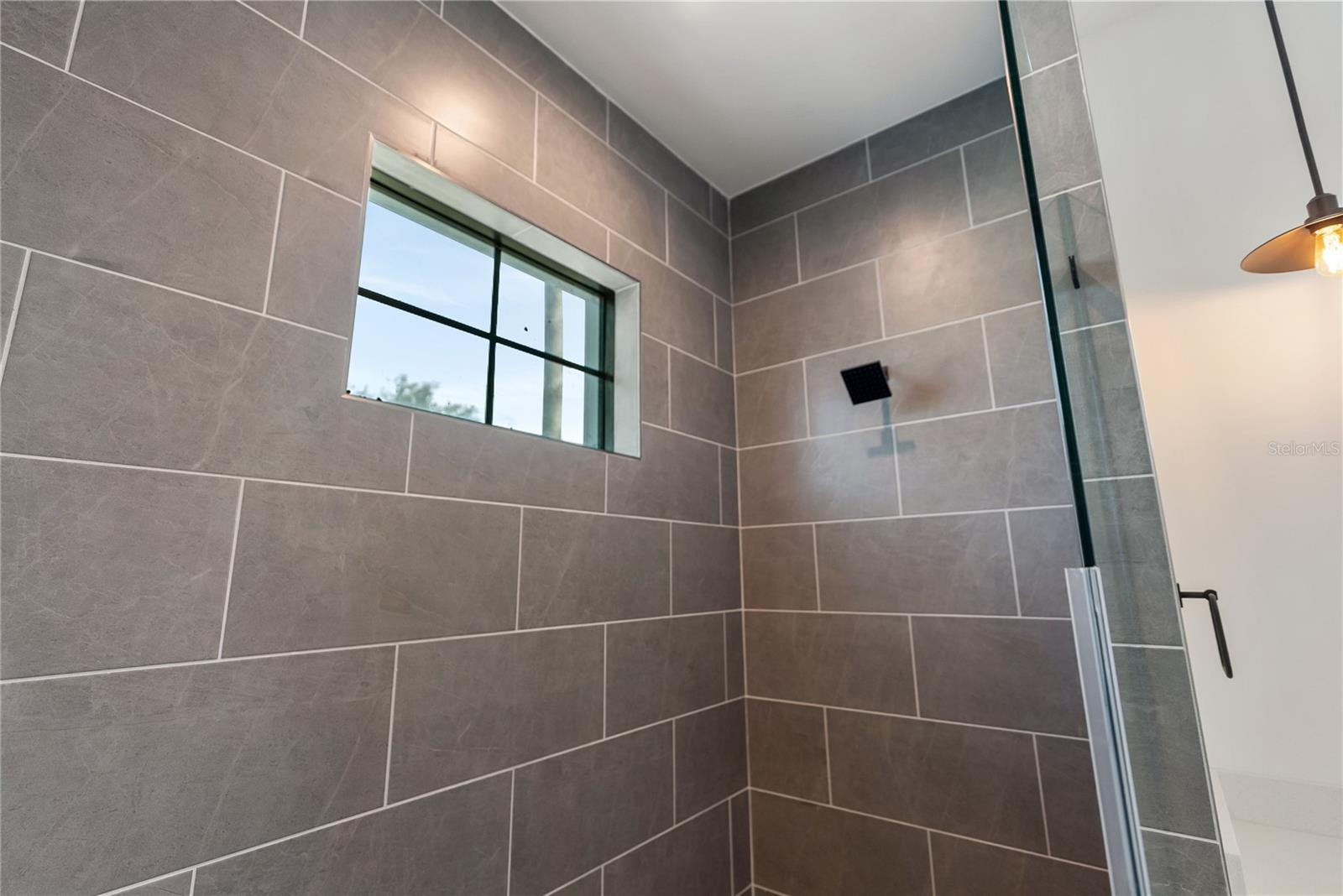 A4669195 Property Photo