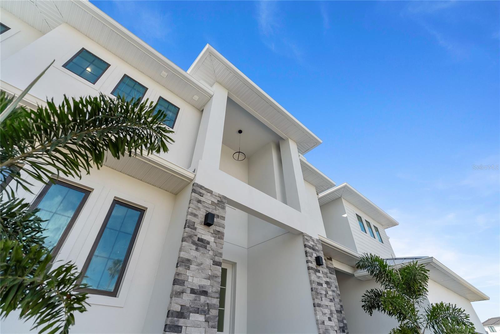 A4669195 Property Photo