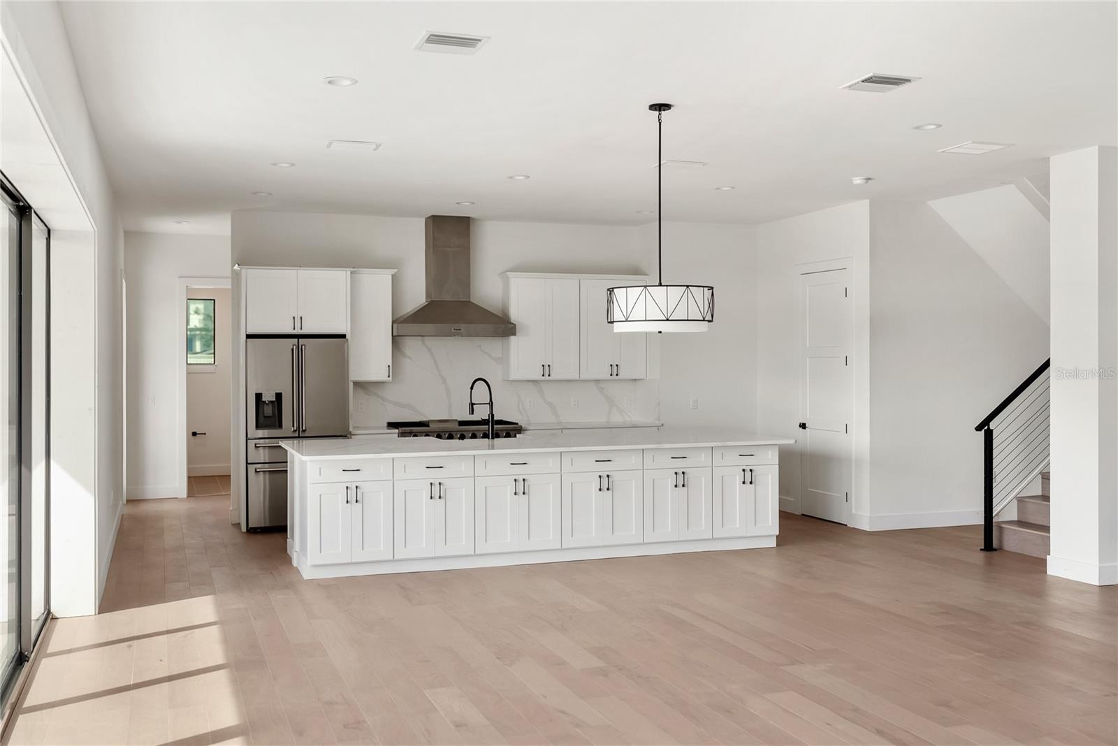 A4669195 Property Photo