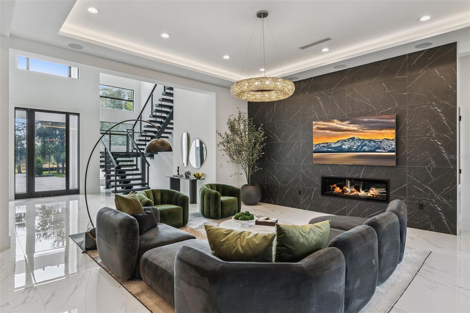 O6354264 Property Photo