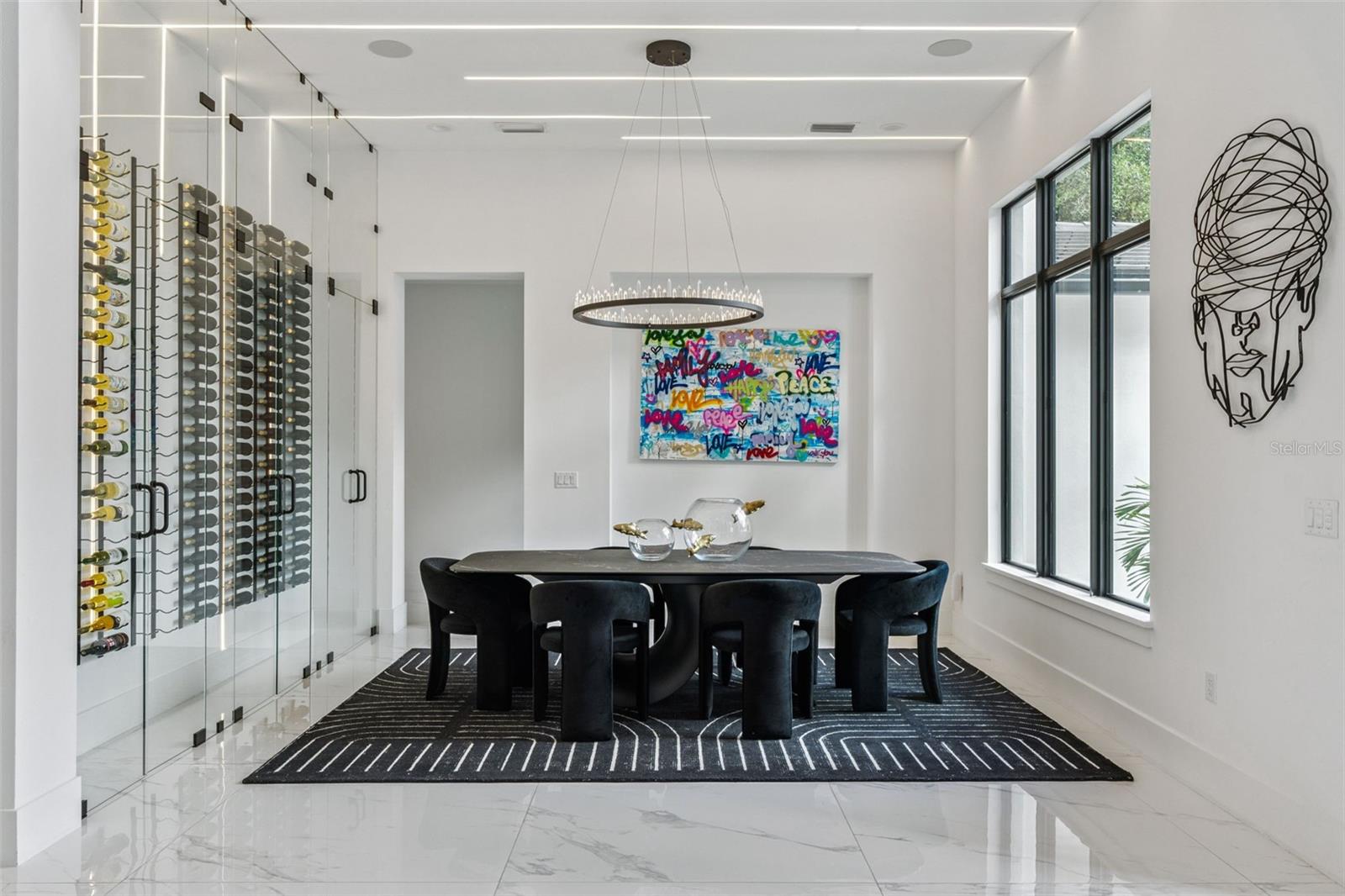 O6354264 Property Photo