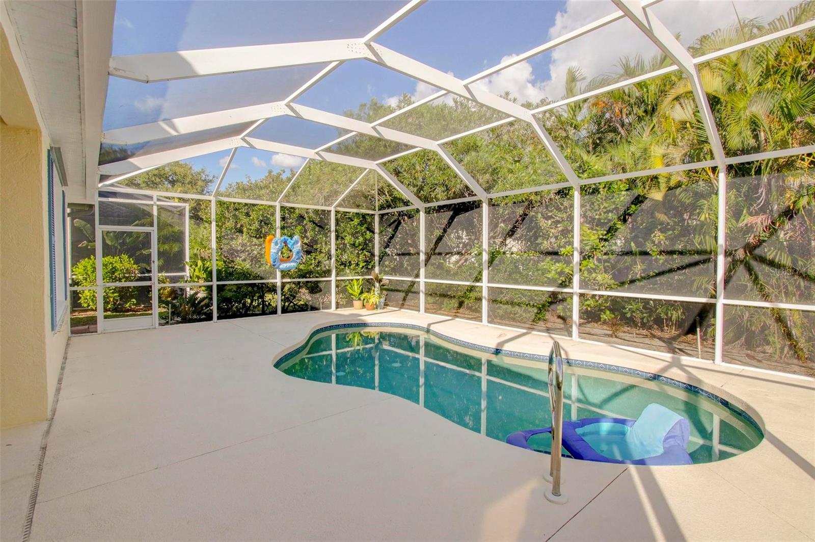 143 BRAEMAR AVE, VENICE, FL, 34293
