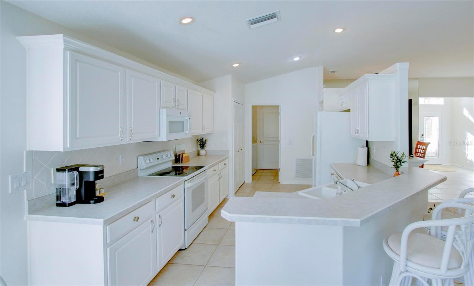 143 BRAEMAR AVE, VENICE, FL, 34293