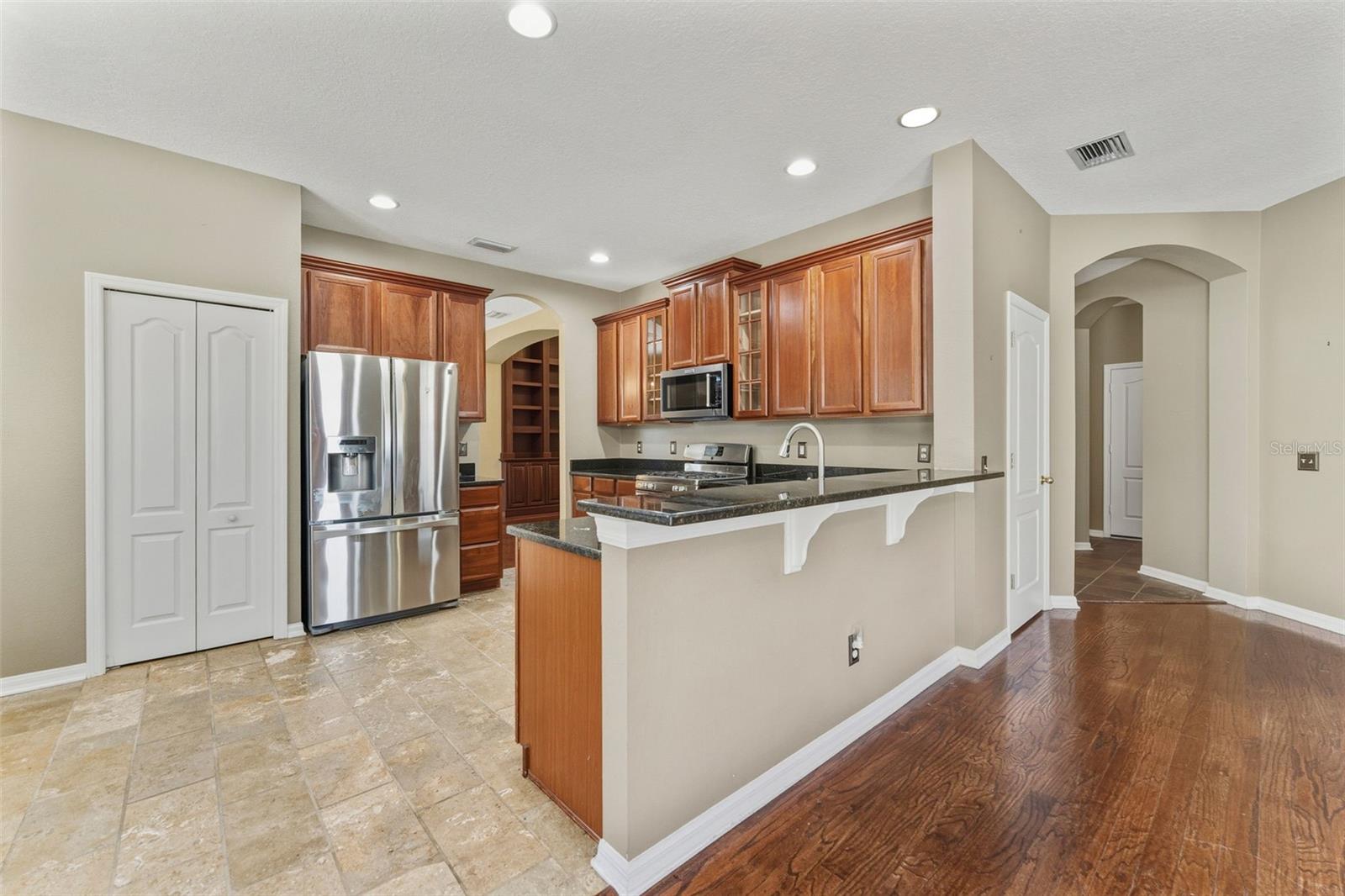 7310 BRIGHTWATER OAKS DR, TAMPA, FL, 33625