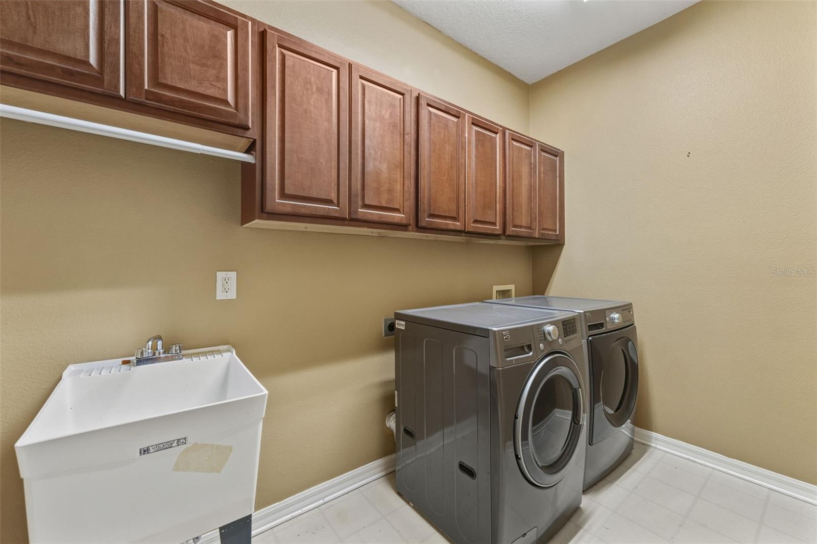 7310 BRIGHTWATER OAKS DR, TAMPA, FL, 33625