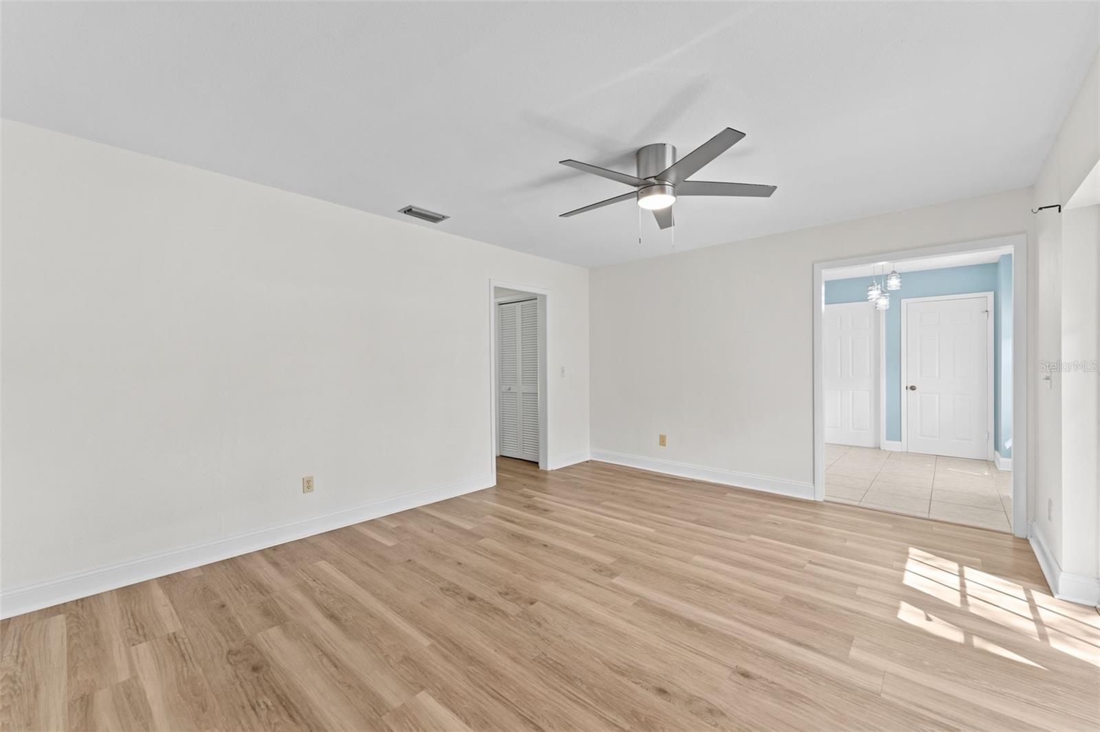 1908 N VILLAGE AVE, TAMPA, FL, 33612