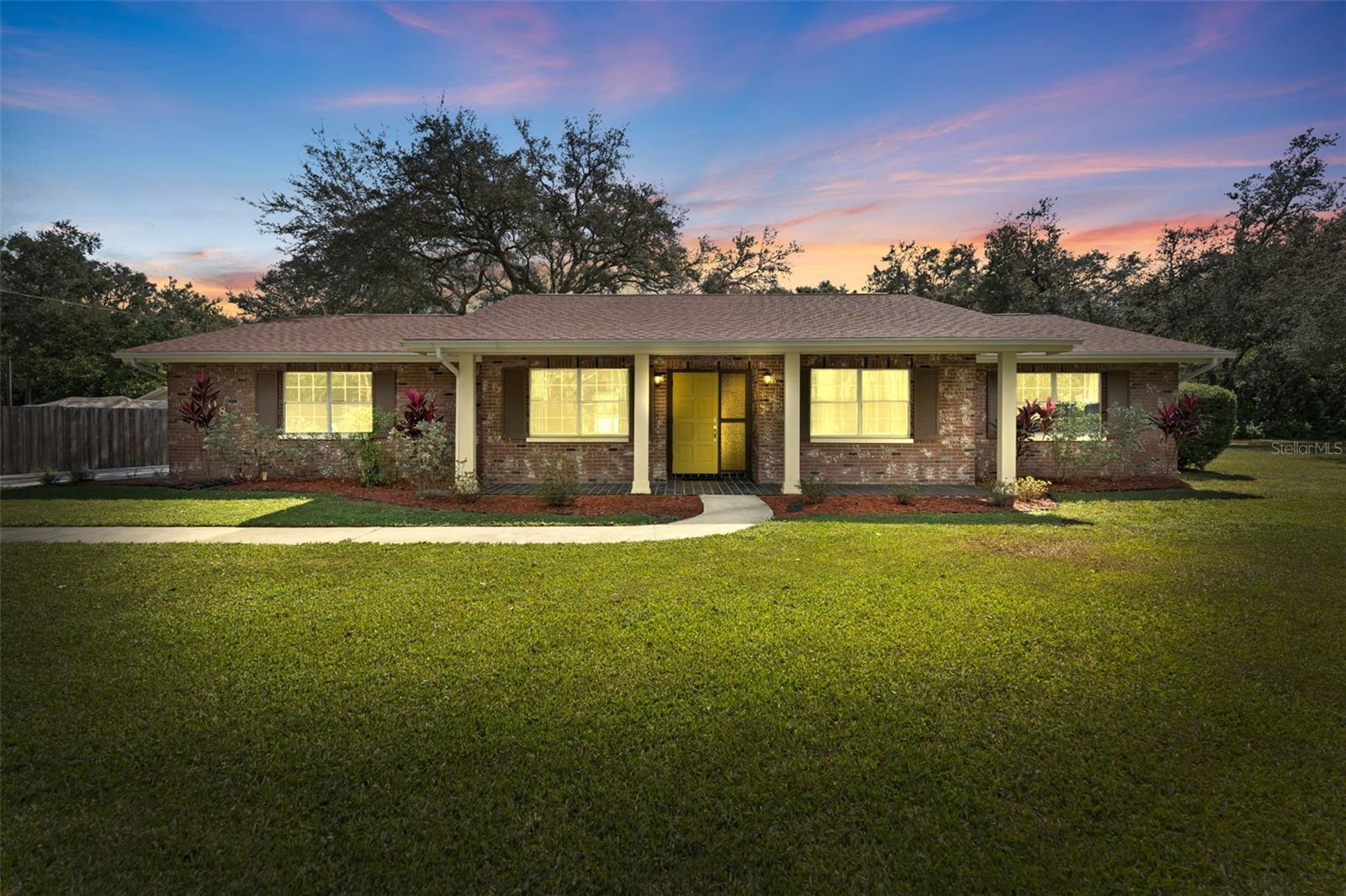 1908 N VILLAGE AVE, TAMPA, FL, 33612