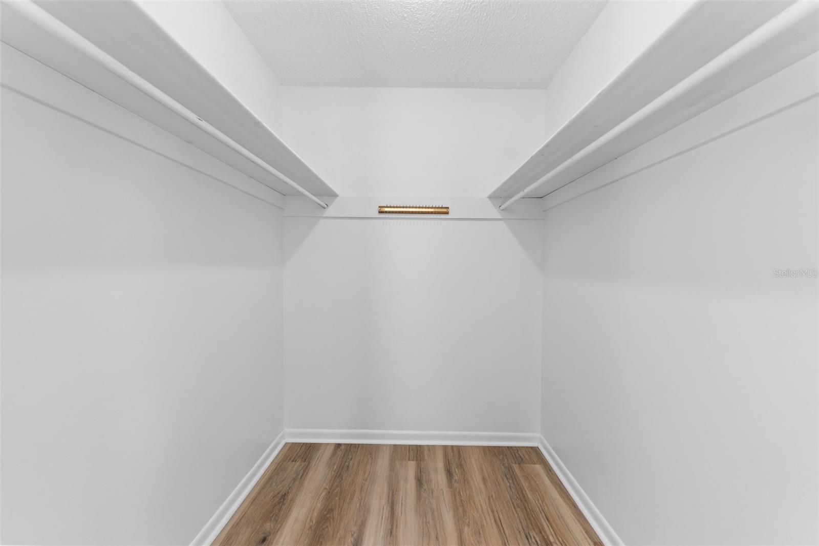 1908 N VILLAGE AVE, TAMPA, FL, 33612