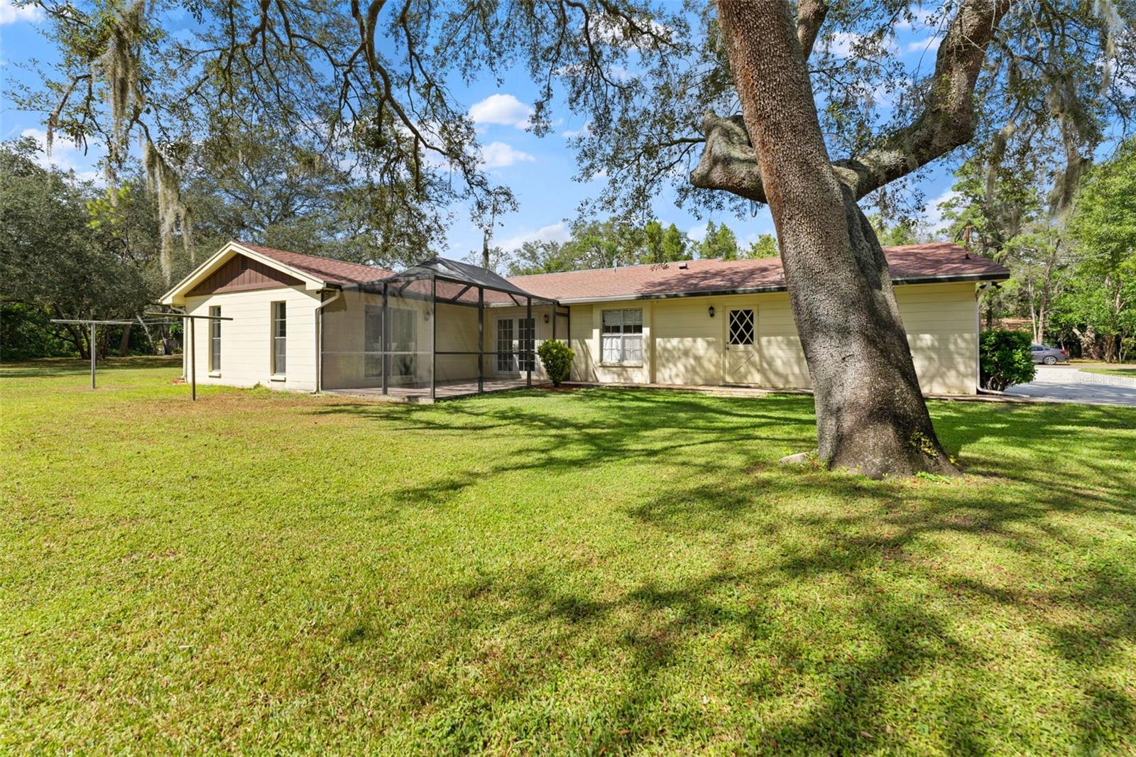 1908 N VILLAGE AVE, TAMPA, FL, 33612