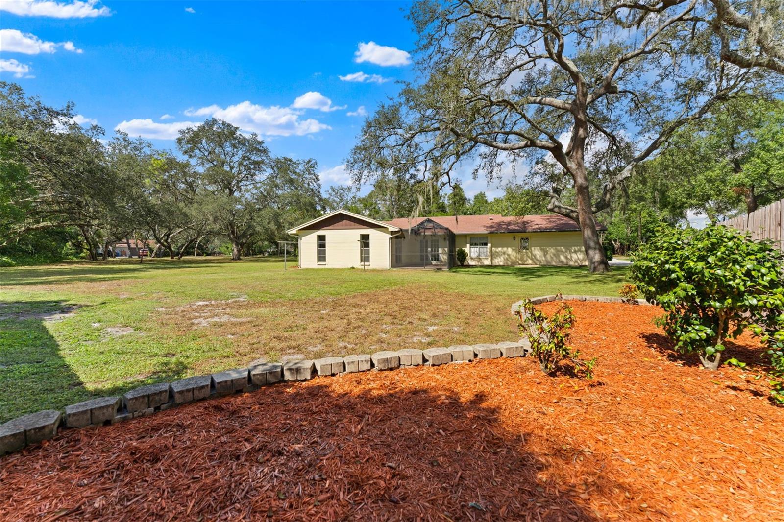 1908 N VILLAGE AVE, TAMPA, FL, 33612