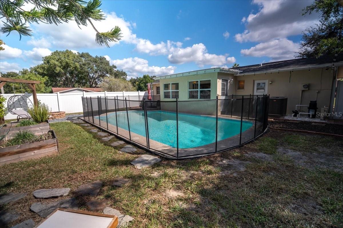 861 KAREN ST, PALM HARBOR, FL, 34684