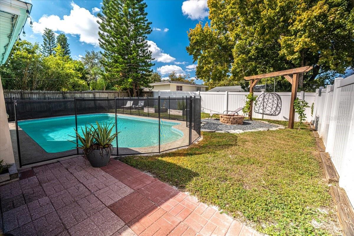 861 KAREN ST, PALM HARBOR, FL, 34684