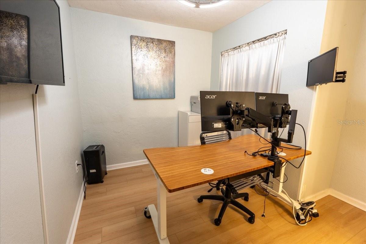 861 KAREN ST, PALM HARBOR, FL, 34684