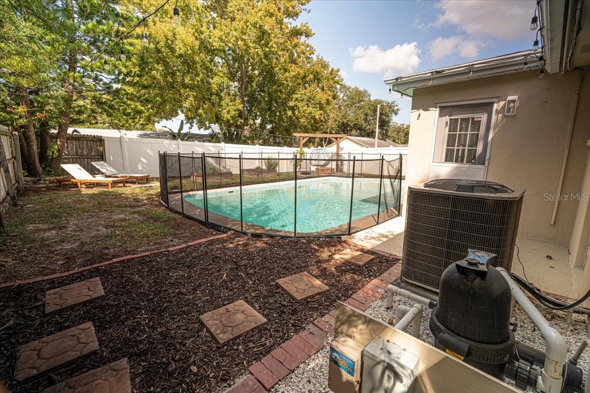 861 KAREN ST, PALM HARBOR, FL, 34684