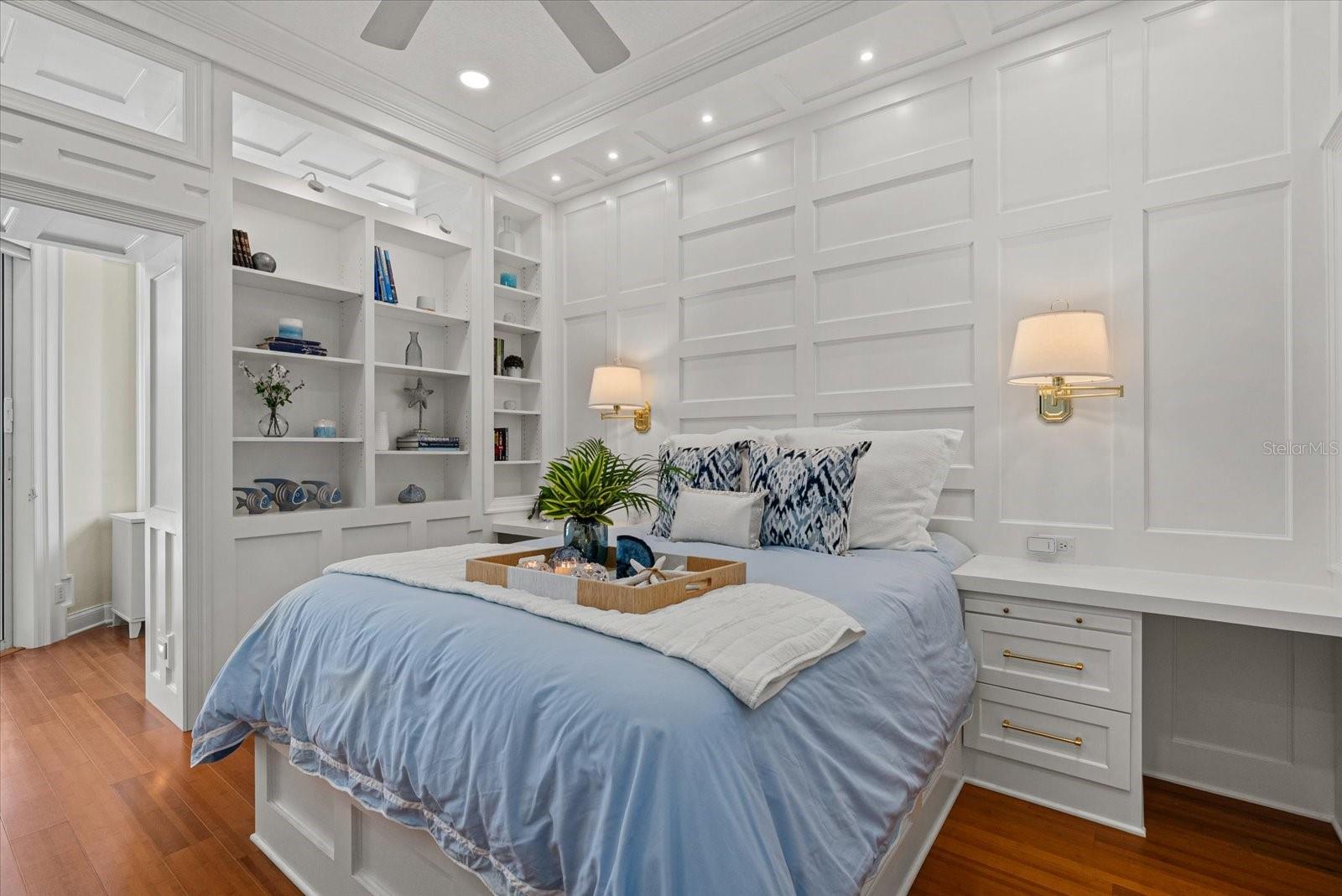 2196 MUSKOGEE TRL, NOKOMIS, FL, 34275