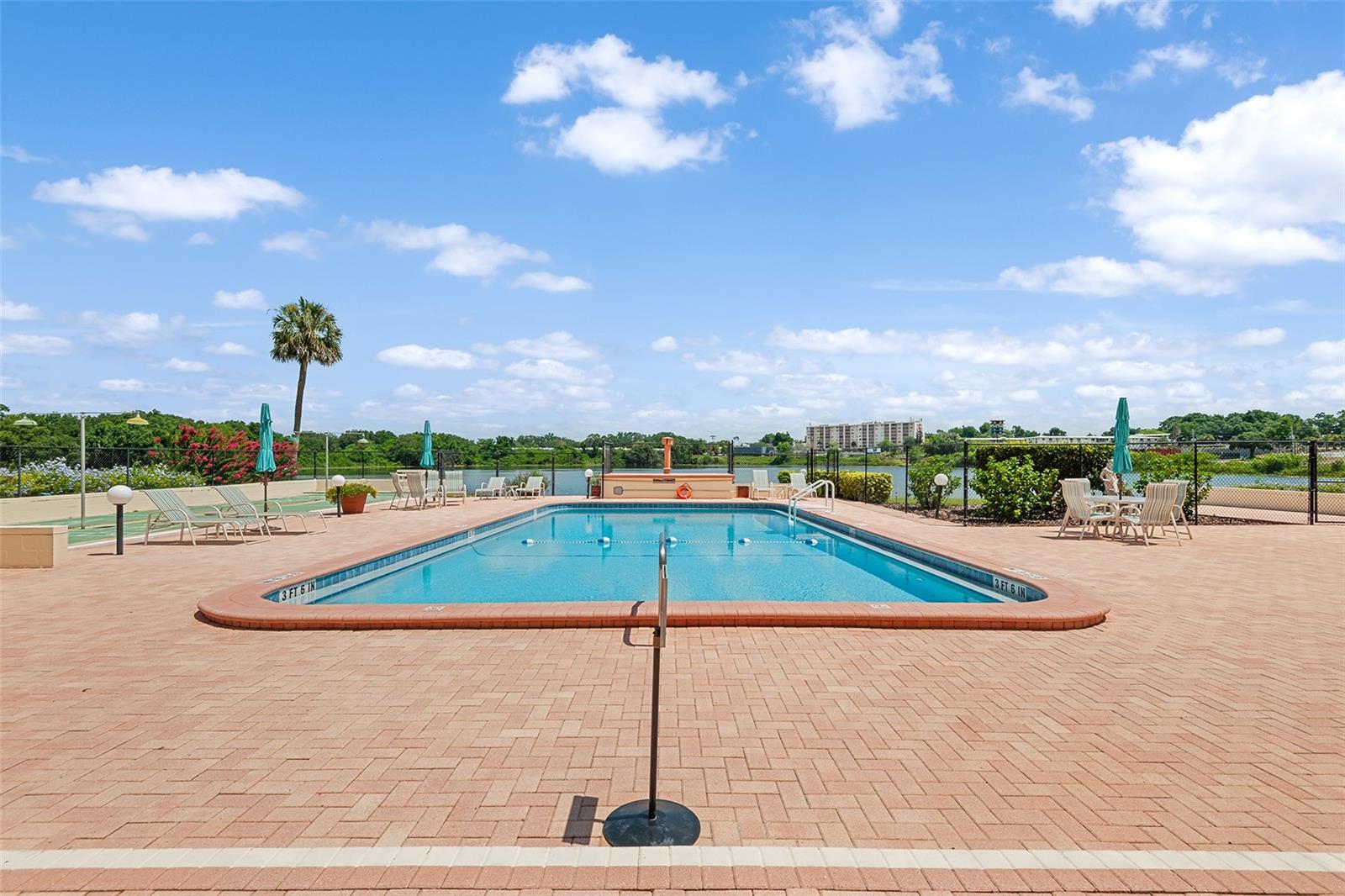 700 MIRROR TER NW #603, WINTER HAVEN, FL, 33881