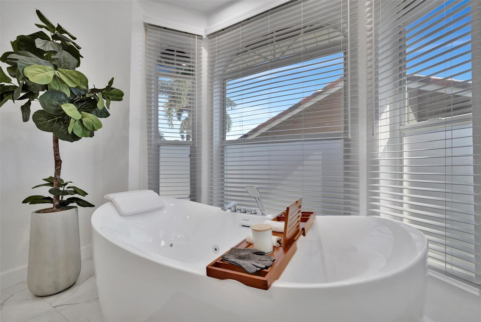 5918 SKIMMER POINT BLVD S, GULFPORT, FL, 33707